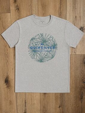 Quiksilver Light Gray Tee with Blue Palm Circle Graphic